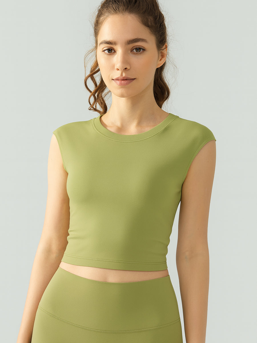 Sculpted Backless Yoga Tee with Built-In Padding