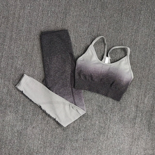 Velora Ombre Performance Set