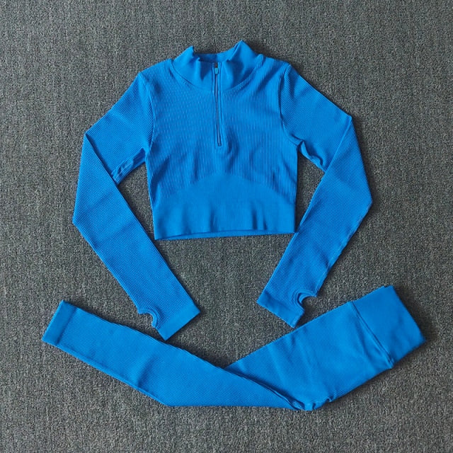 Velora Aura Zip Set