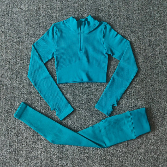 Velora Aura Zip Set